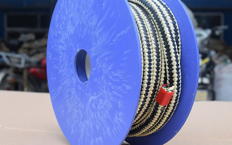 芳綸黑四氟盤根 (6).JPG