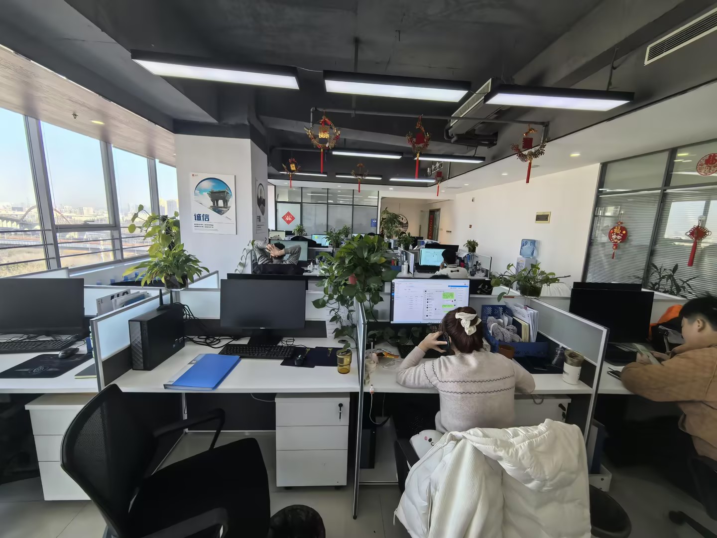 服务场景示意图