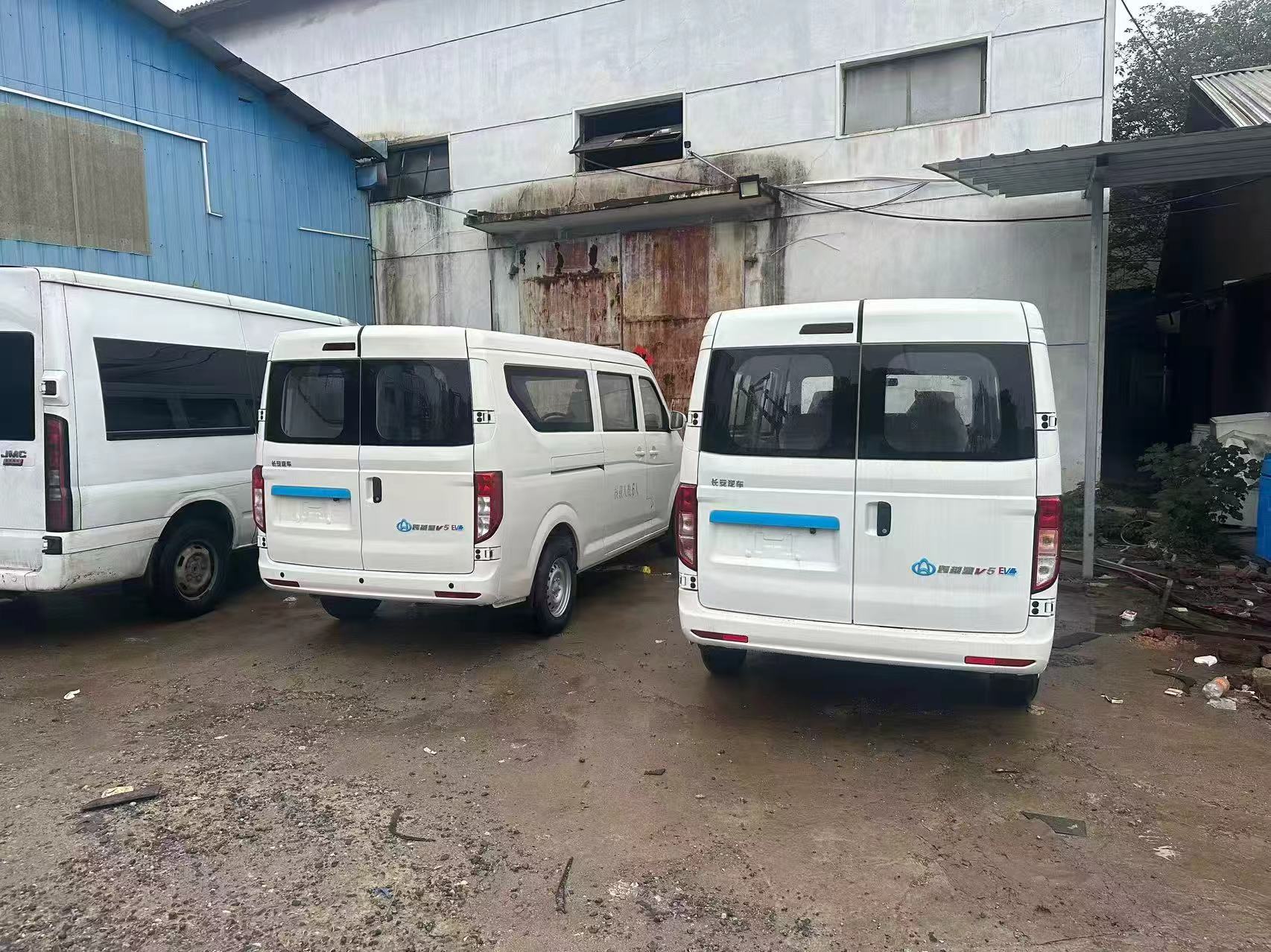 干冰柱生产与质量检测场景