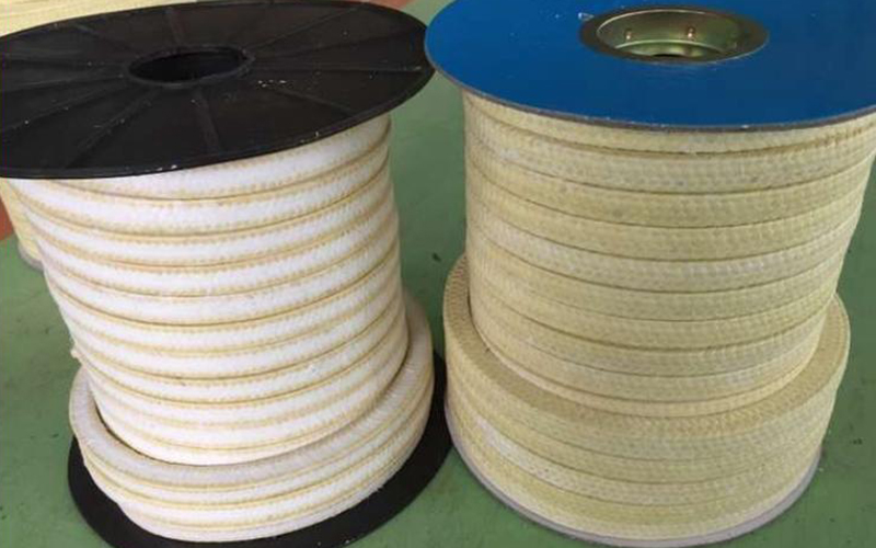 聚四氟乙烯盘根产品展示