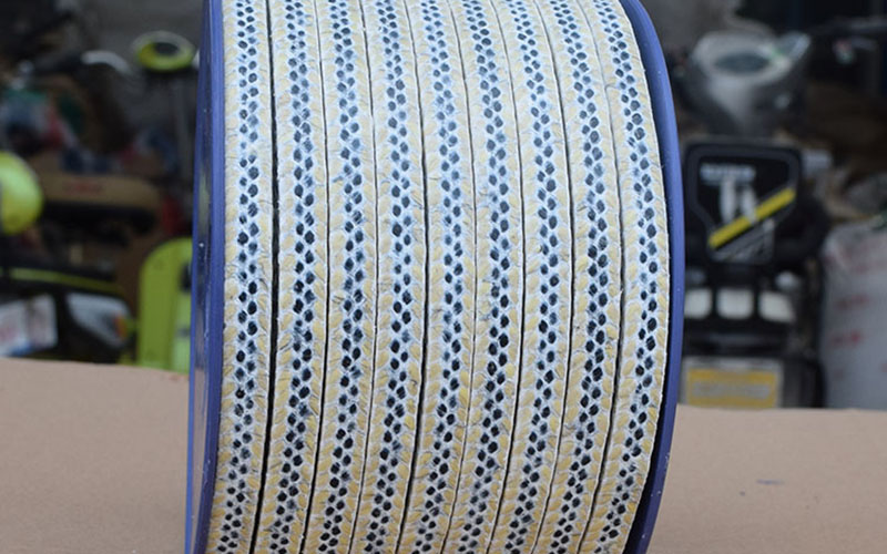 芳纶四氟盘根产品细节