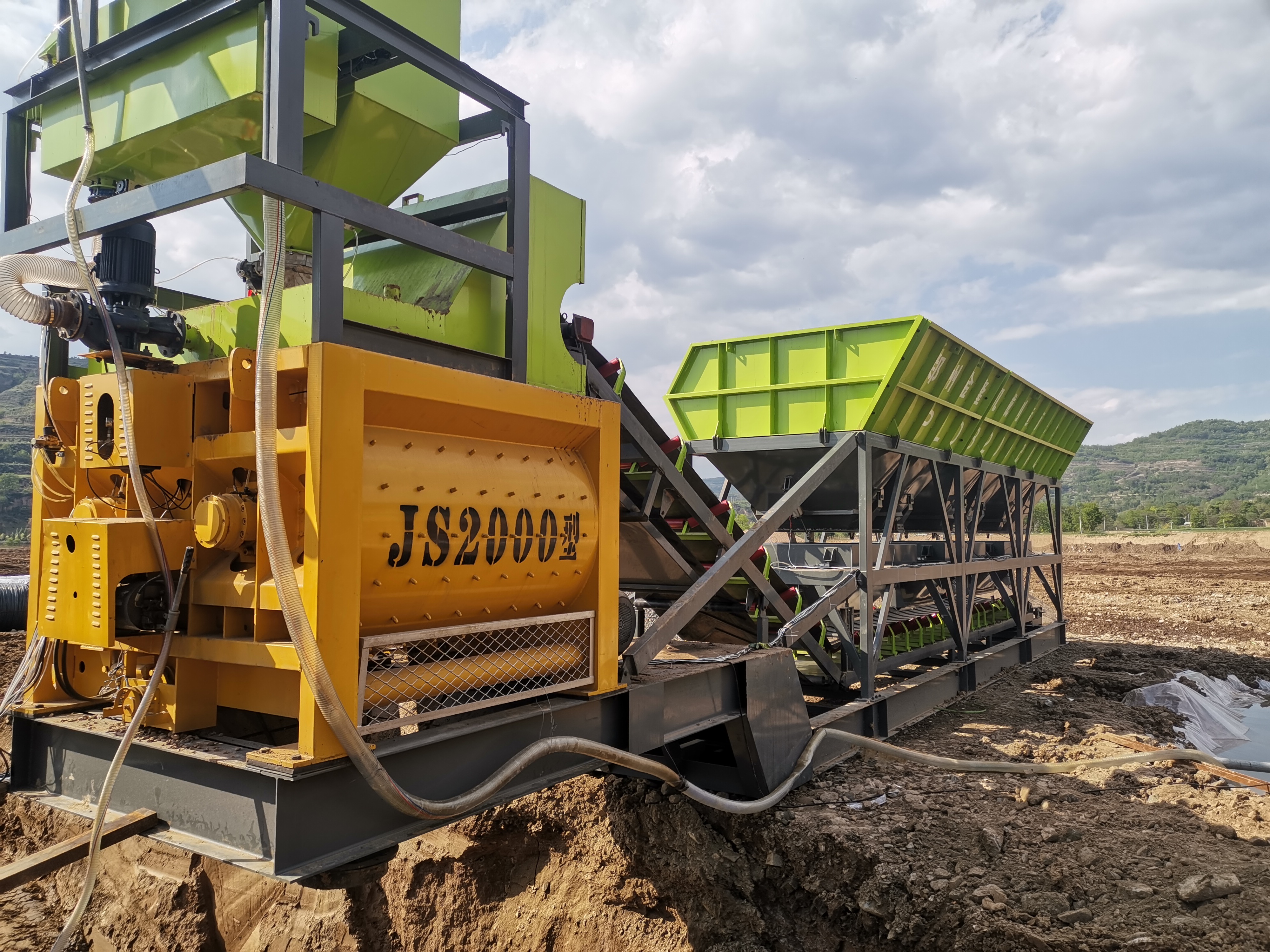 牽引式攪拌站外觀示意圖