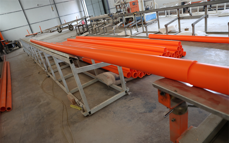 工厂生产与质检环节