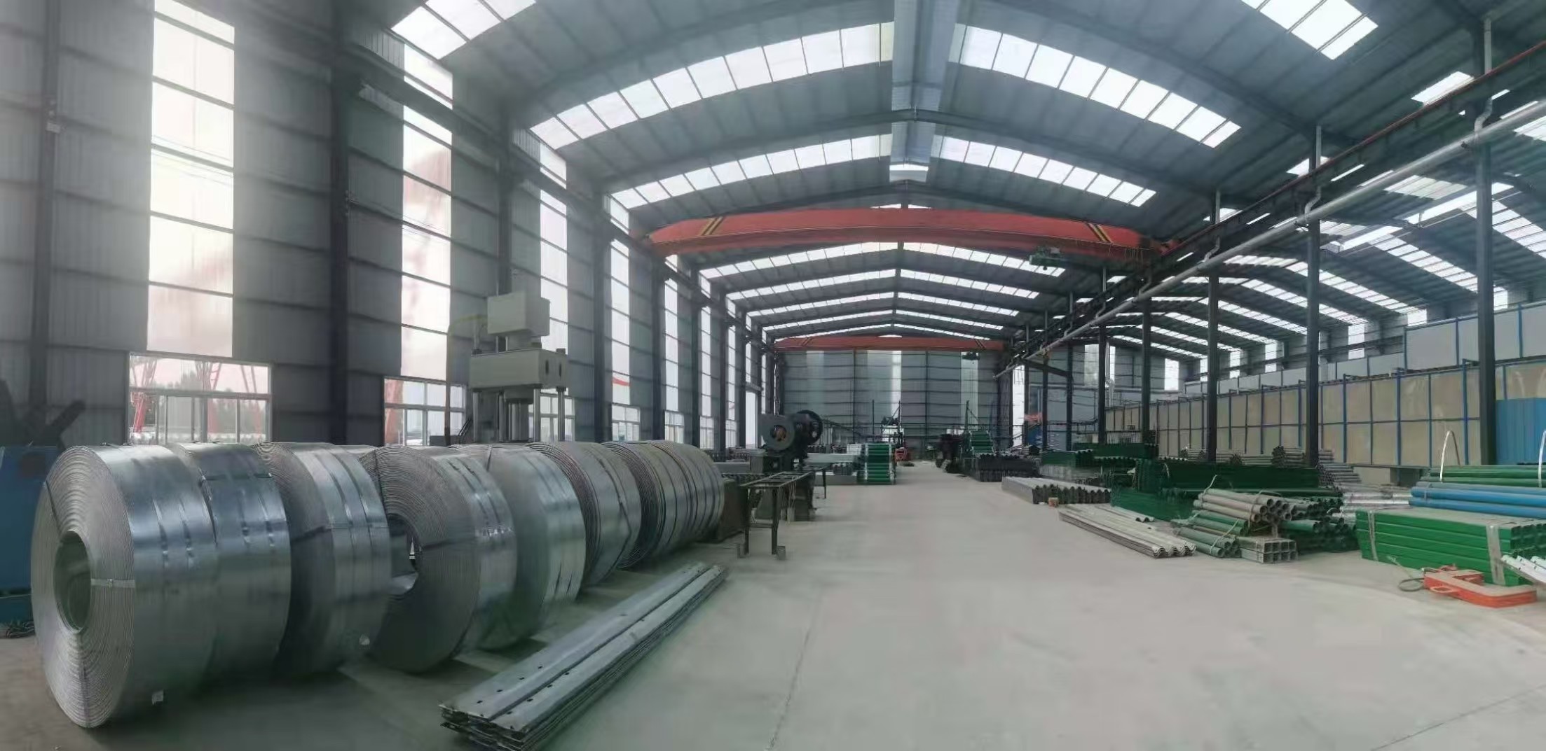 波形护栏安装效果