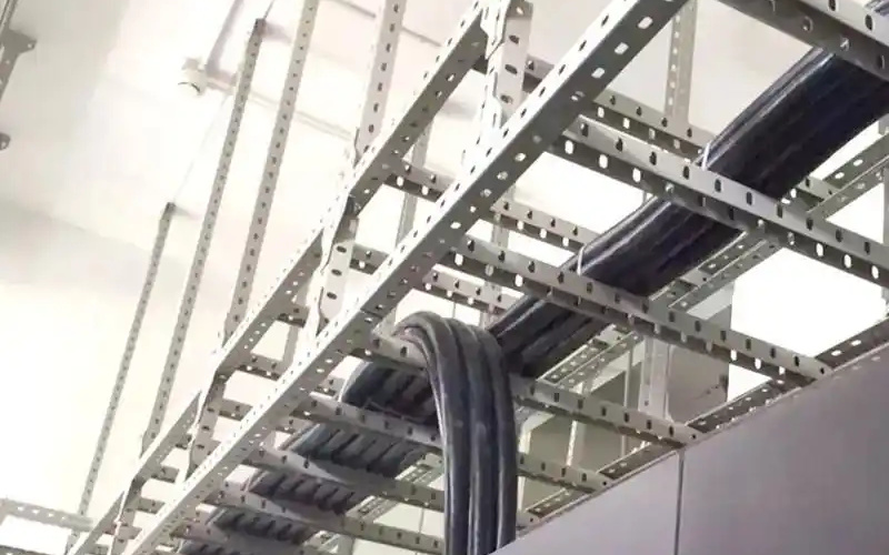 U型钢走线架支撑高强度线缆布设示意图