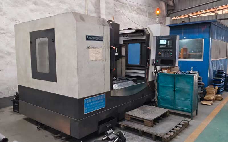 工程项目现场安装与调试实景