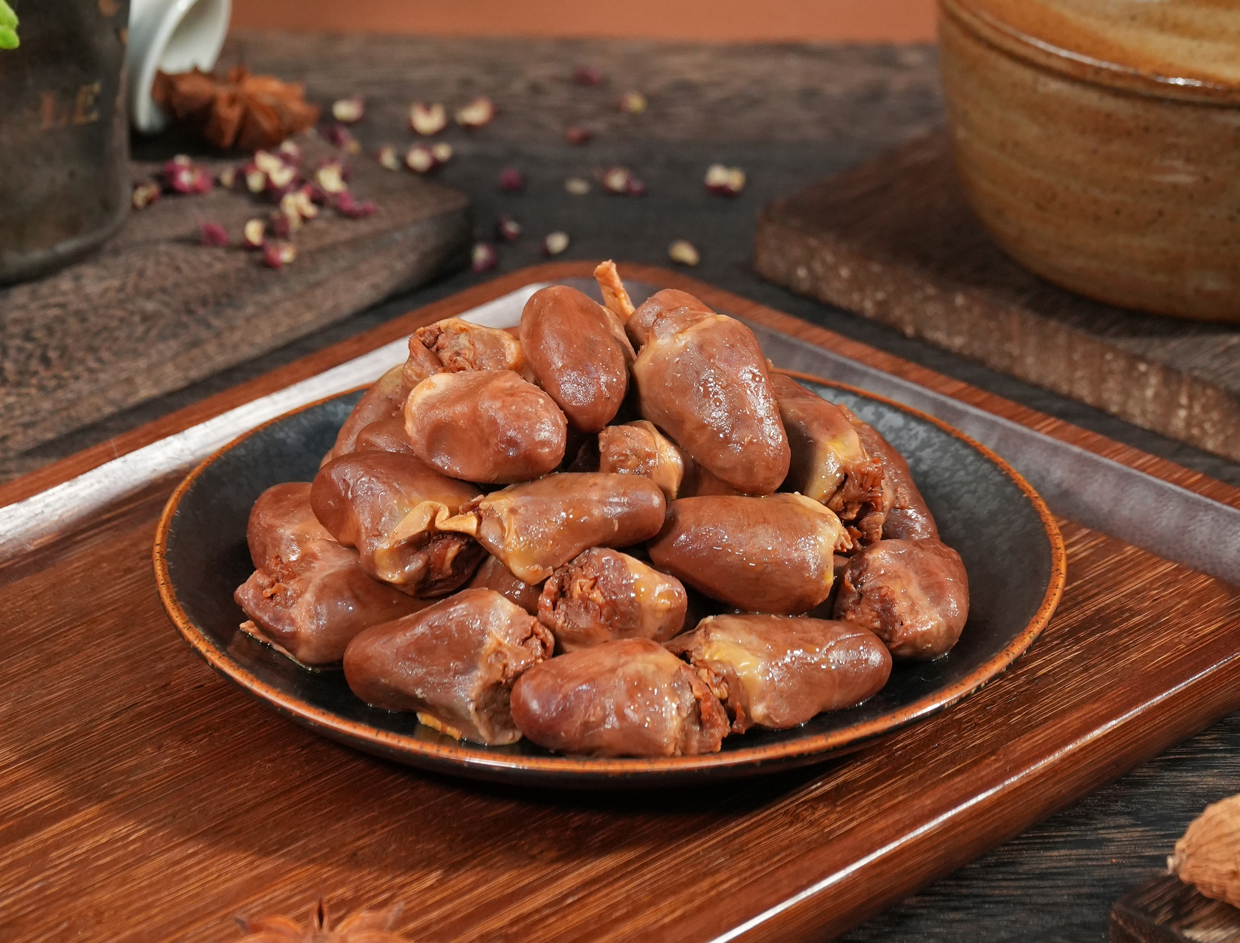 五香鸭心.jpg
