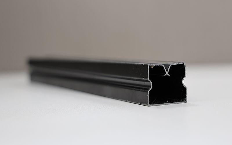 C型钢制墙板龙骨产品细节展示