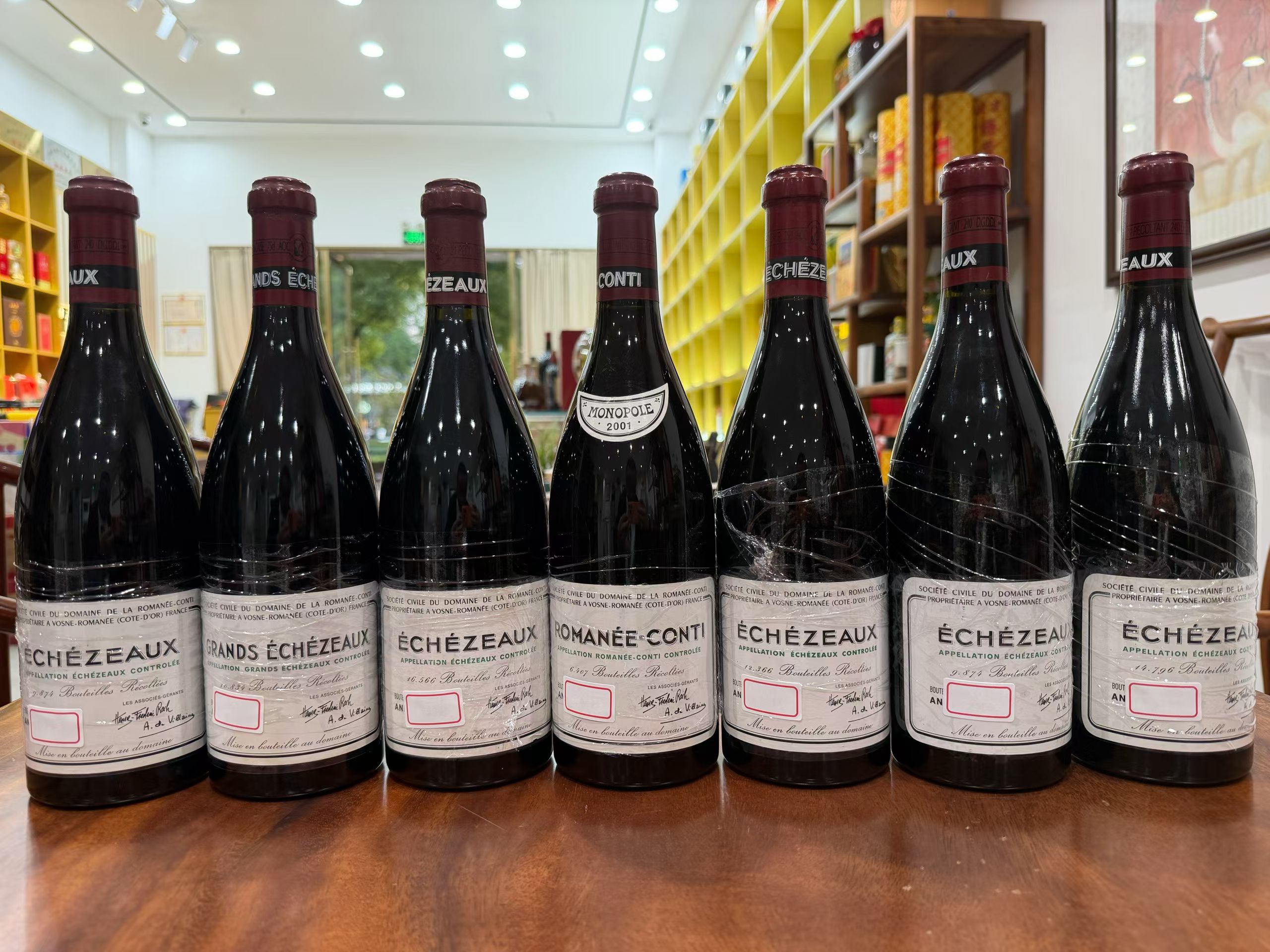 各类回收名酒展示