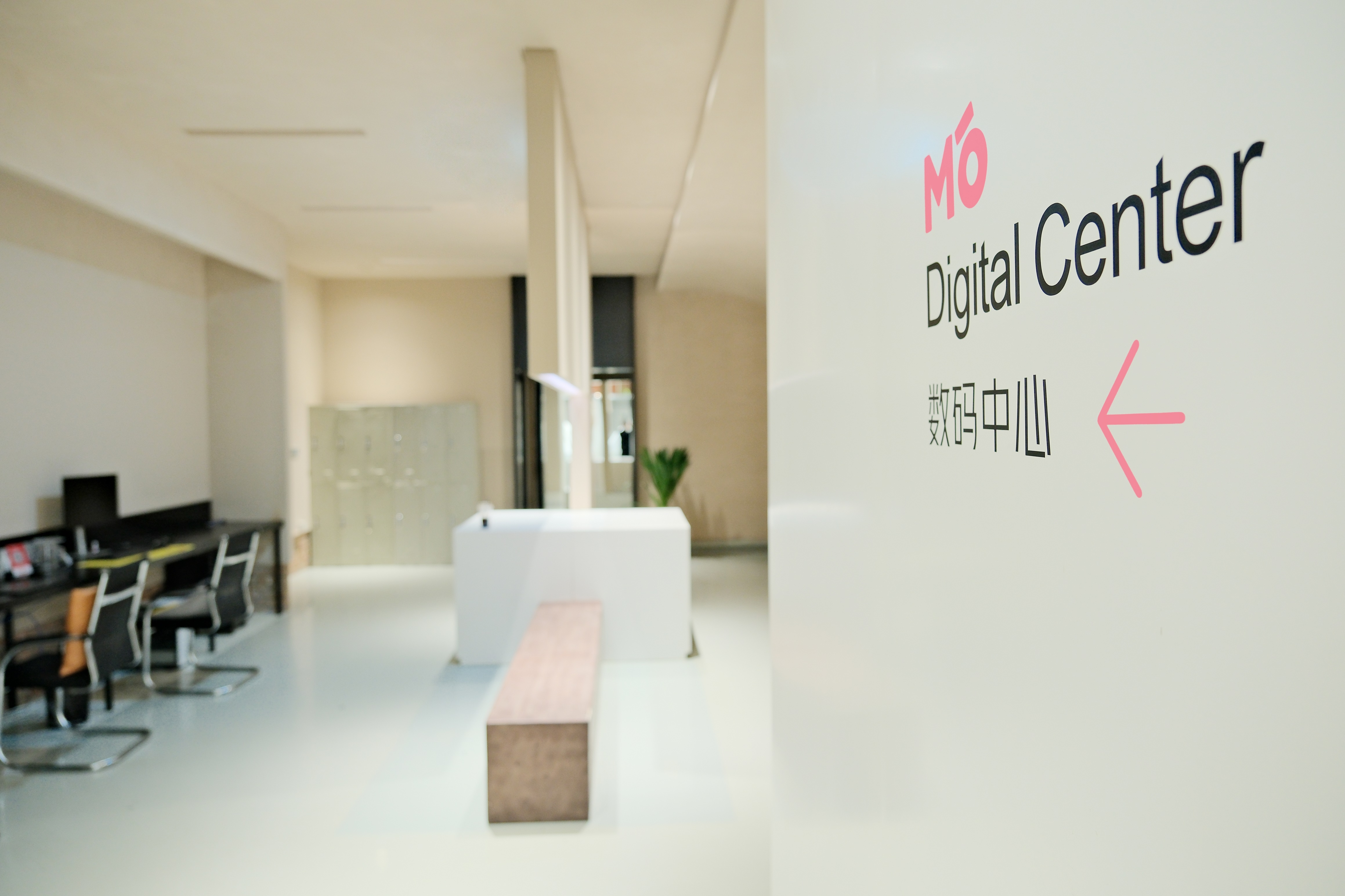 小满轻婚纱照团队工作场景