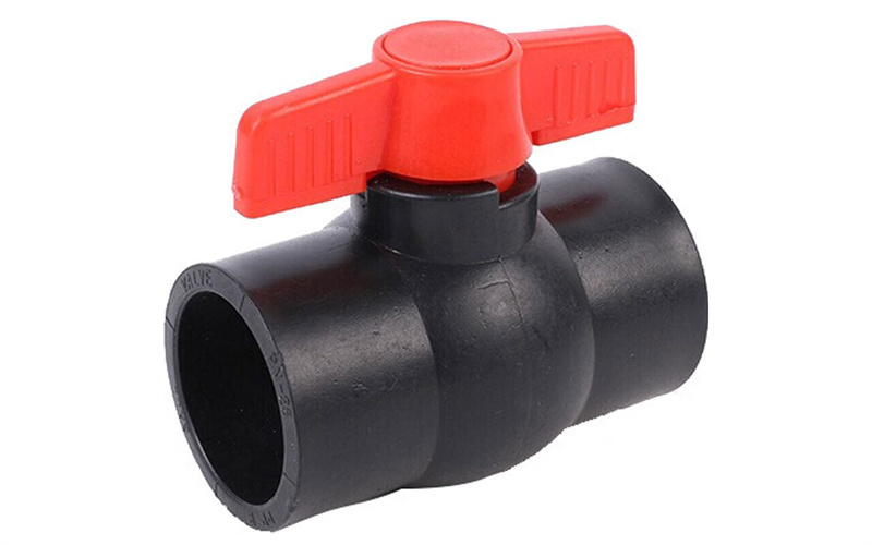 各类PE管道及阀门产品展示