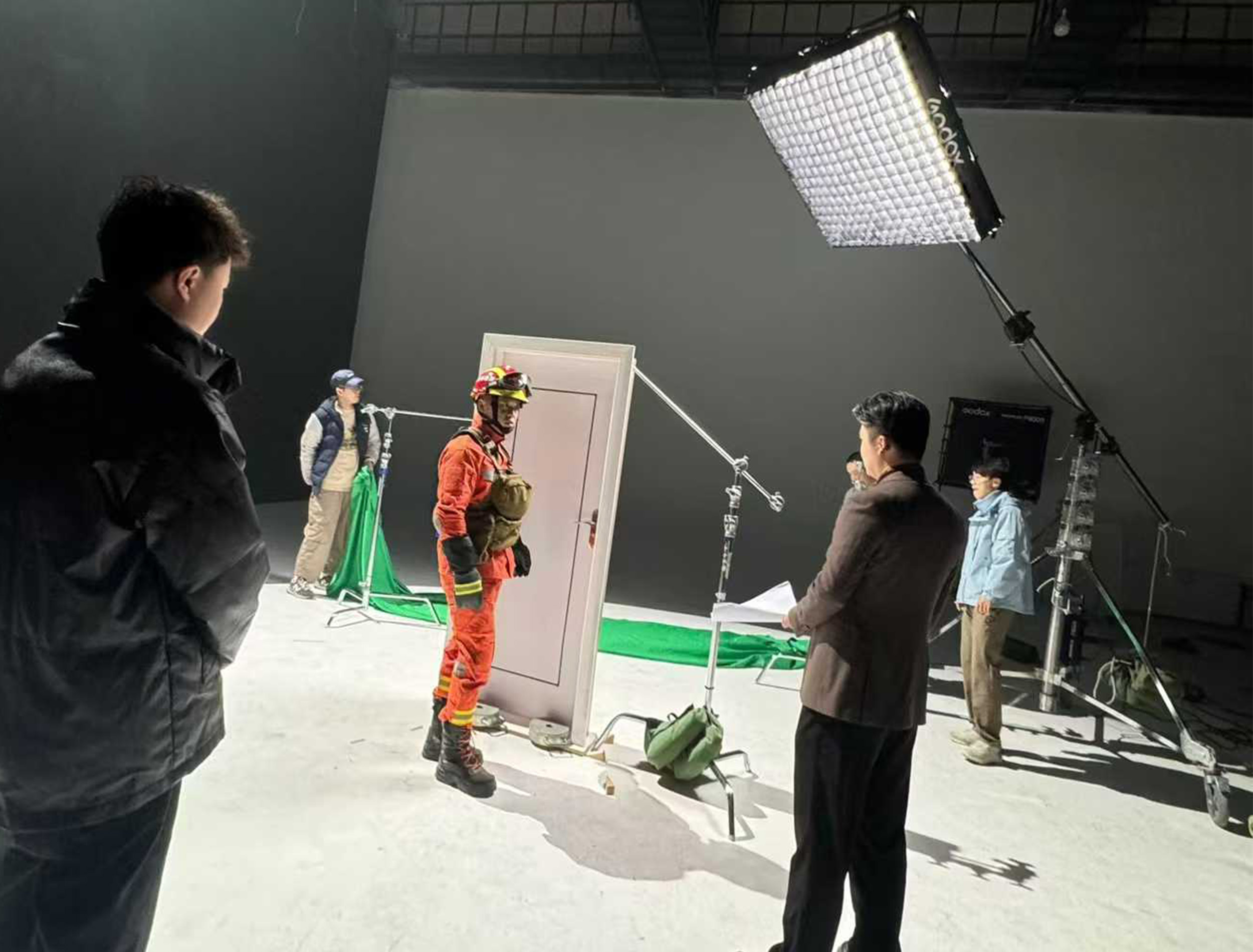 画板 1 拷贝 3.jpg