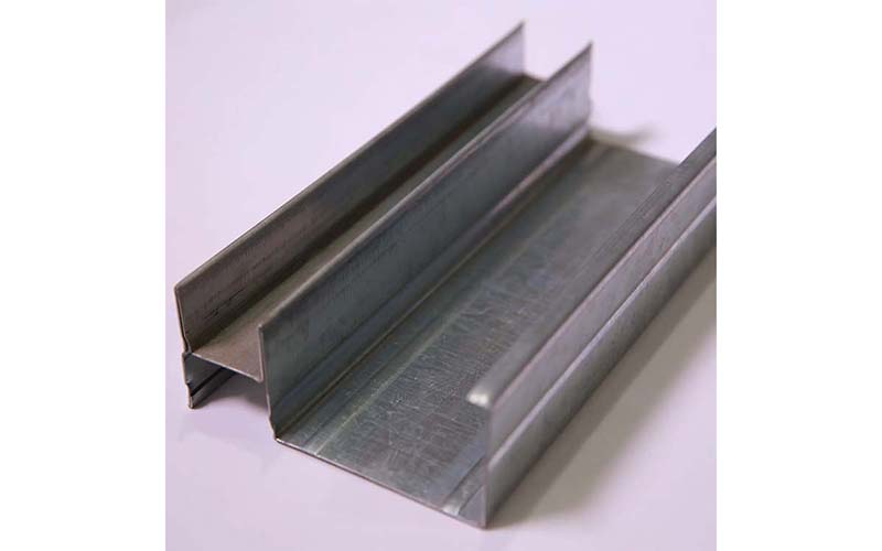 多种轻钢龙骨产品对比