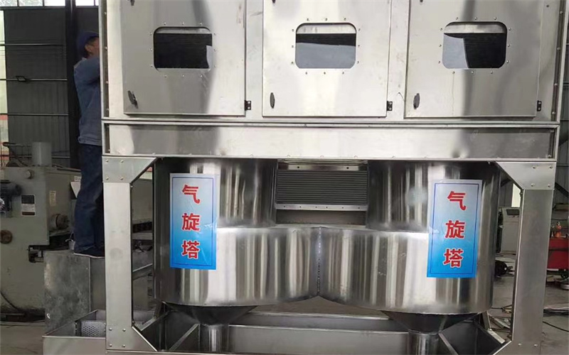 不同材质气旋塔对比