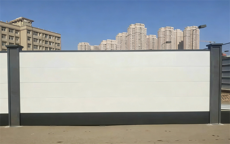 彩钢围挡安装现场图