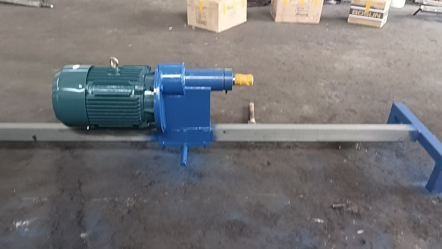 路志旗机械生产线