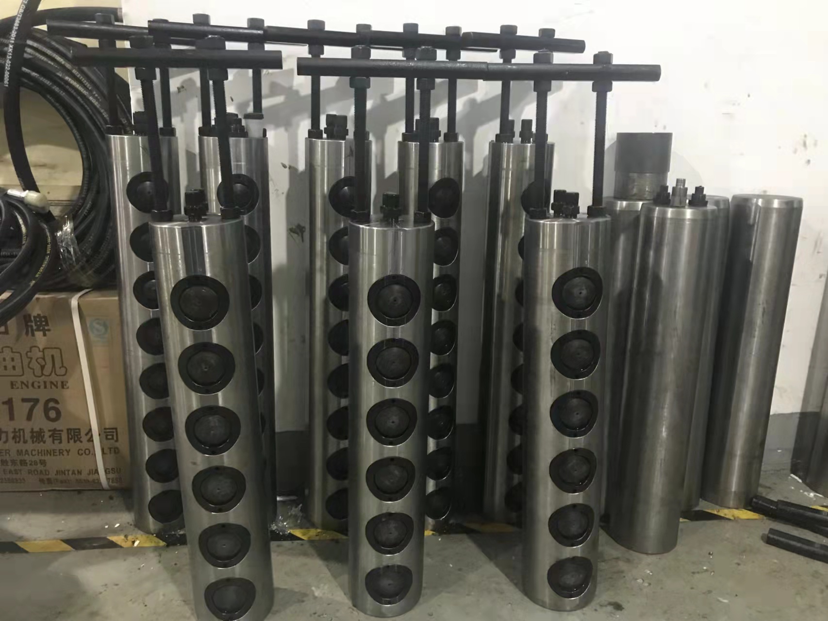 路志旗机械生产车间