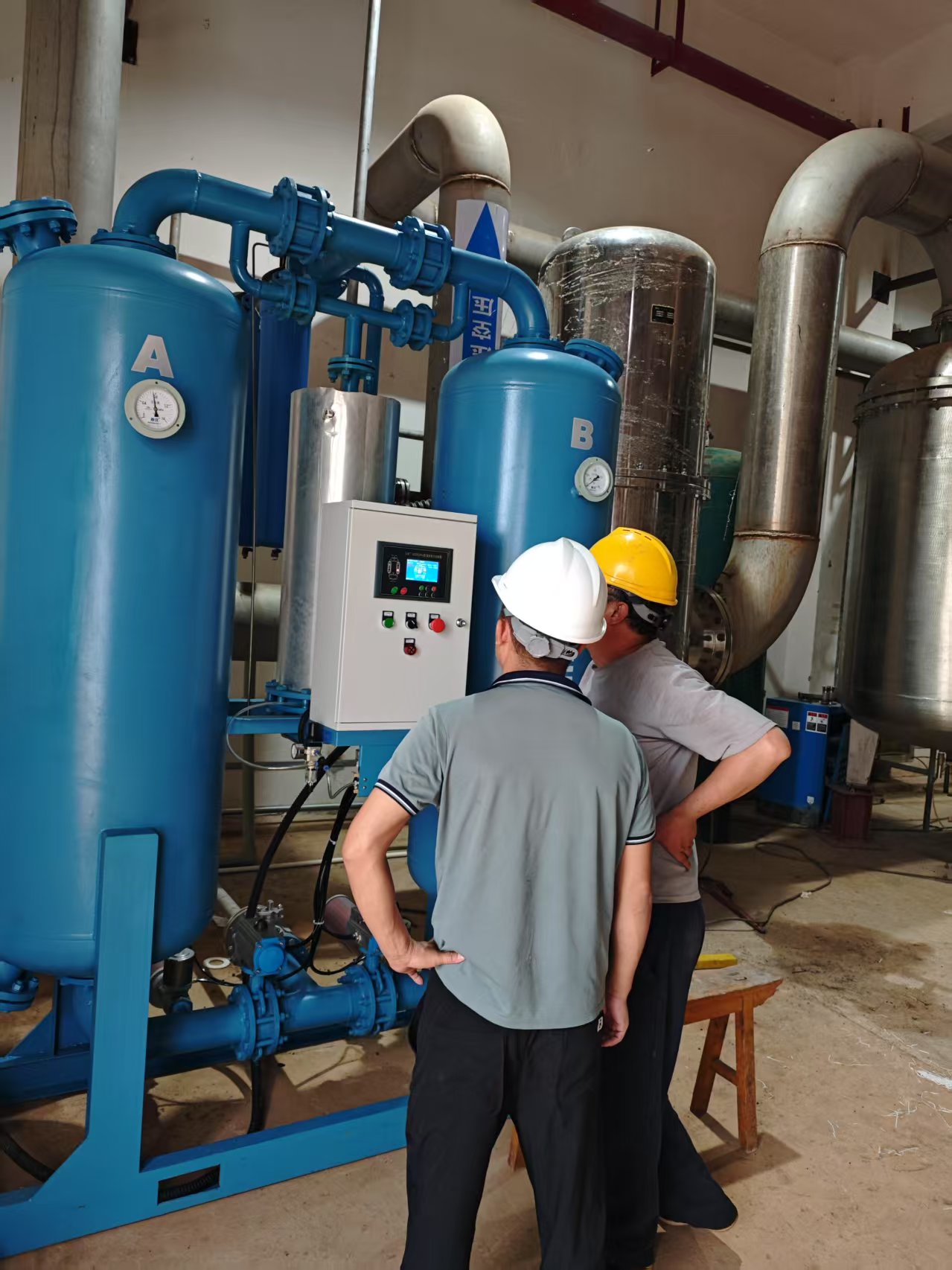 技术支持团队工作