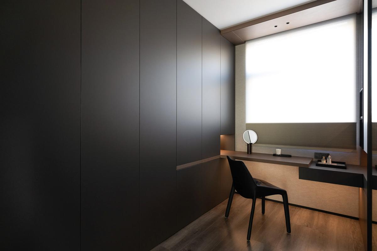 维饰立工厂生产线