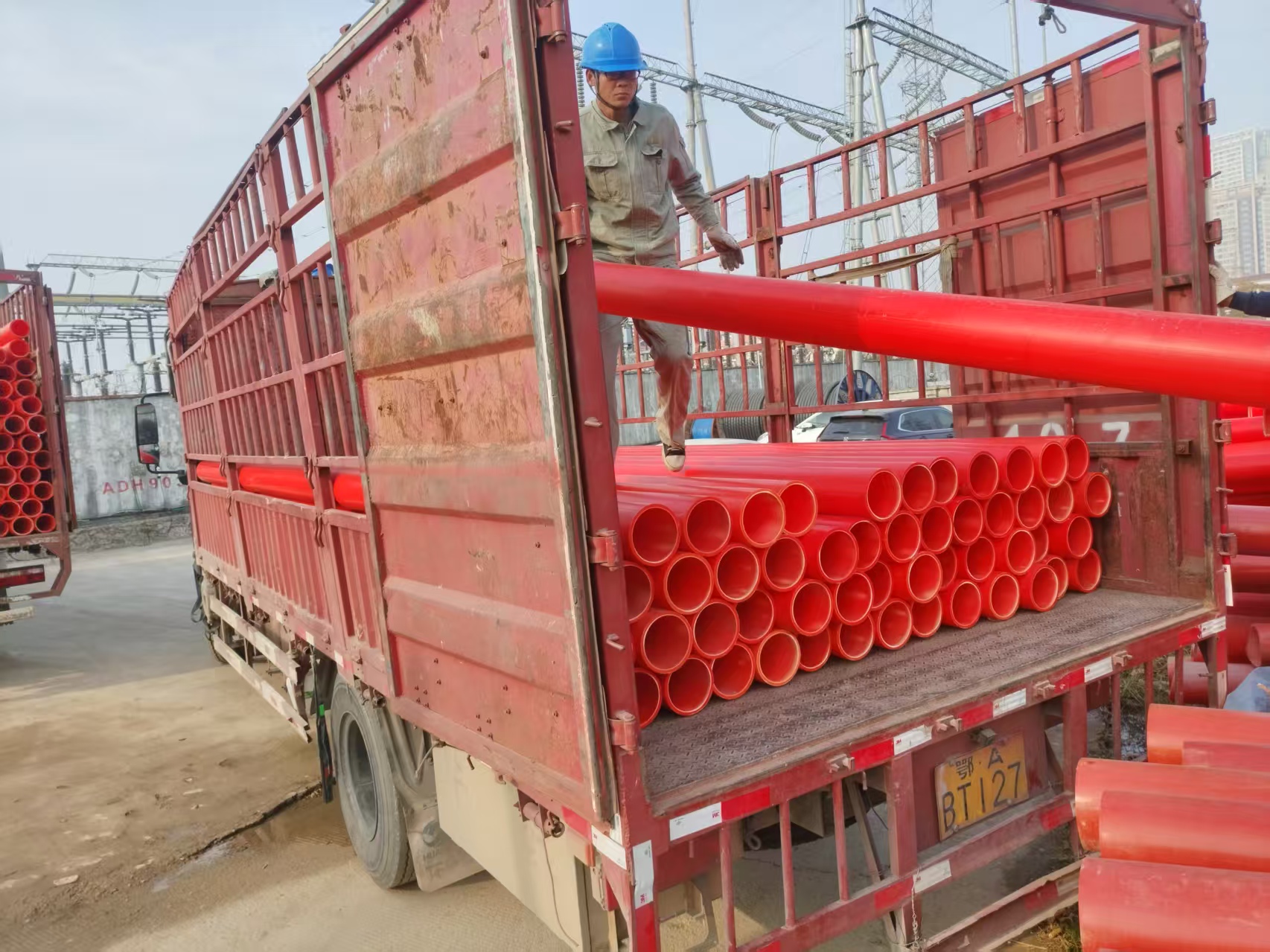 特种搬运作业中的精密操作与团队协作