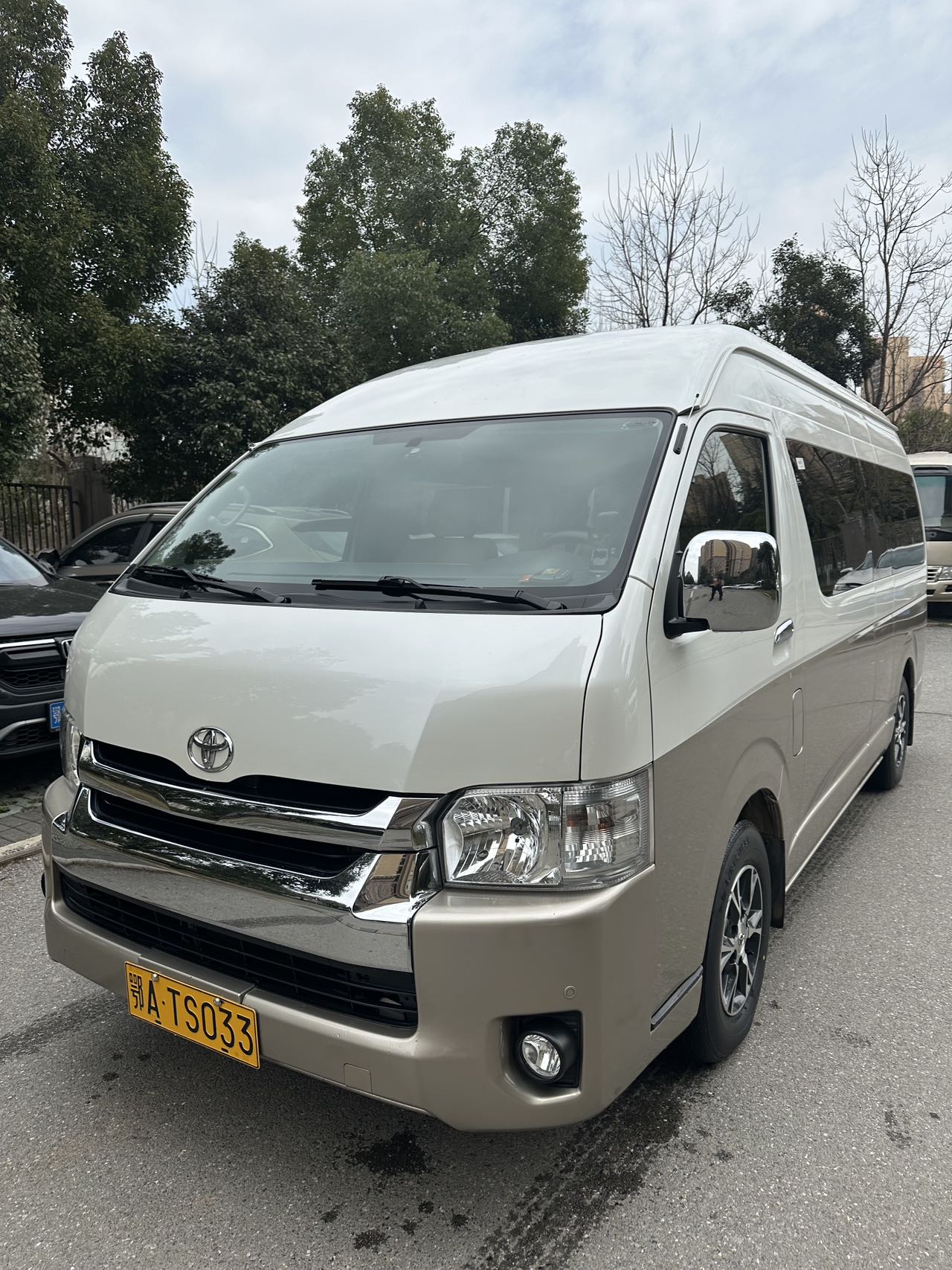 高端商务接待车型