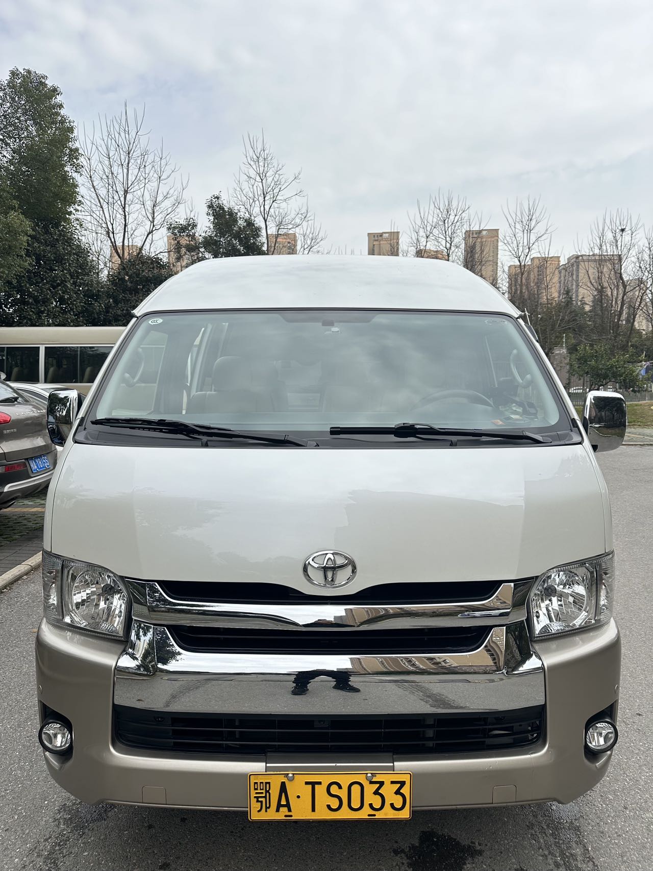 专业商务车租赁服务